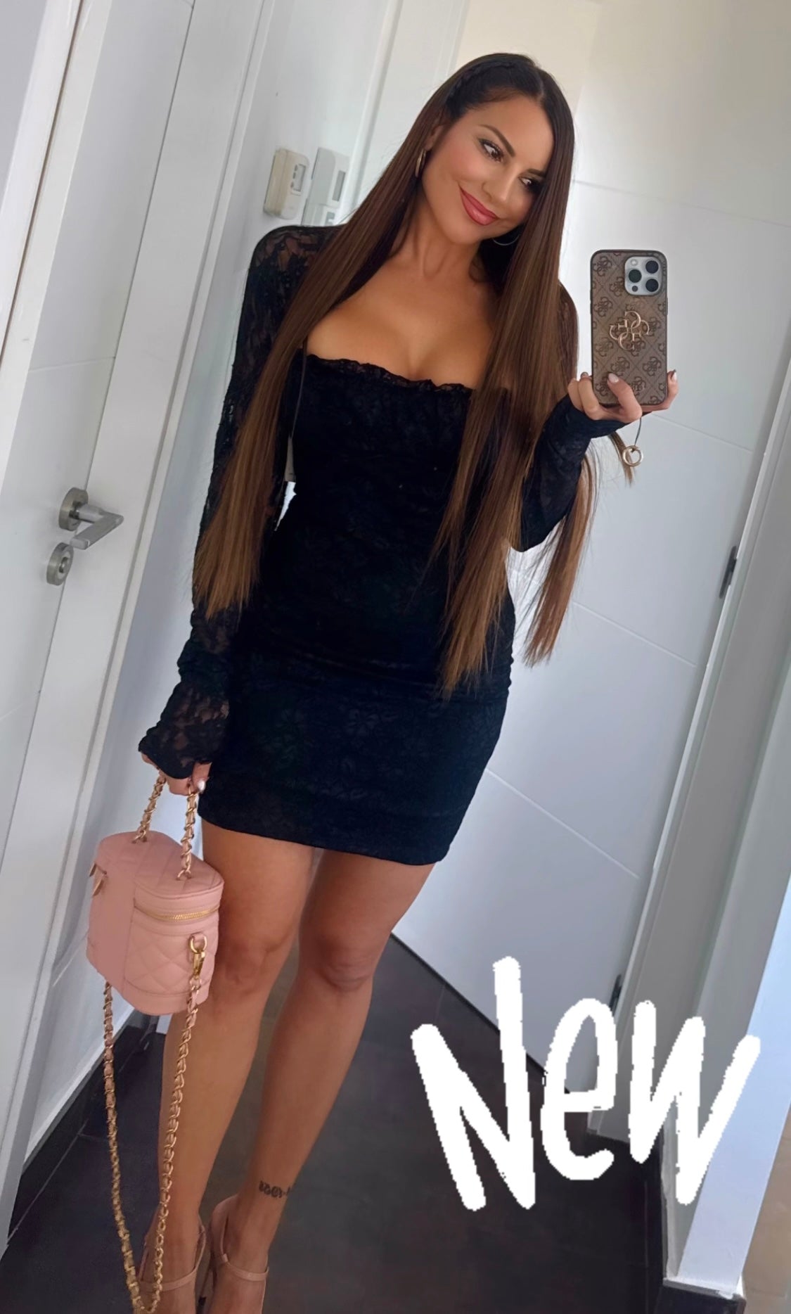 Vestido blonda manguitos