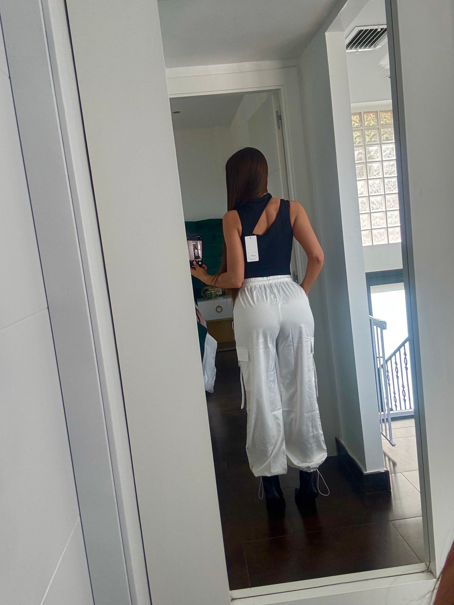 Pantalón cargo blanco