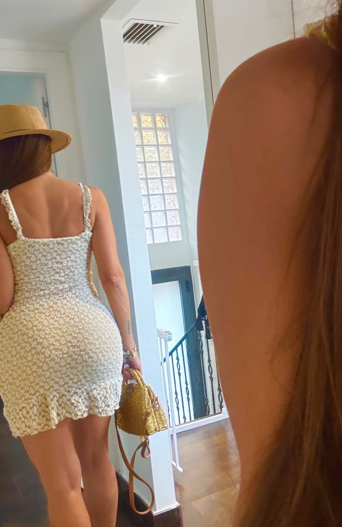 Vestido blonda Relieve