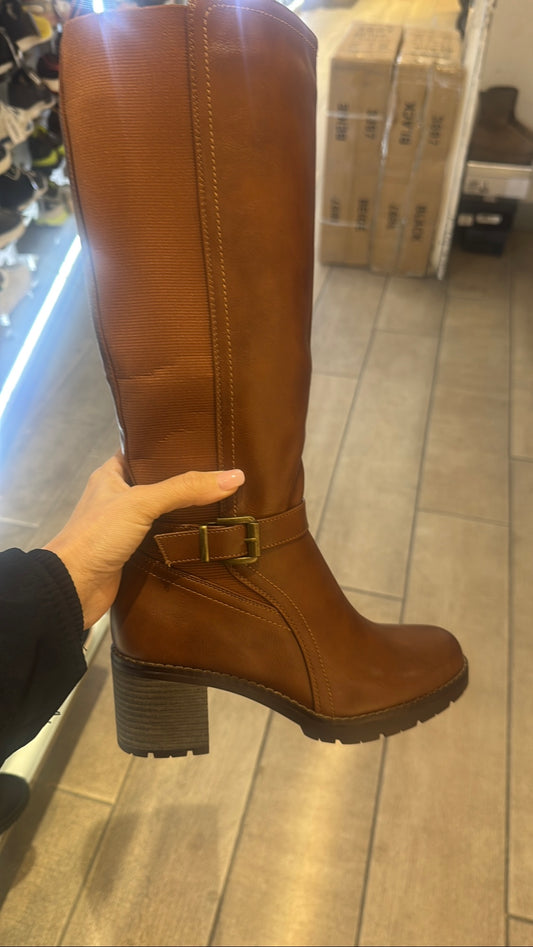 Bota Camel