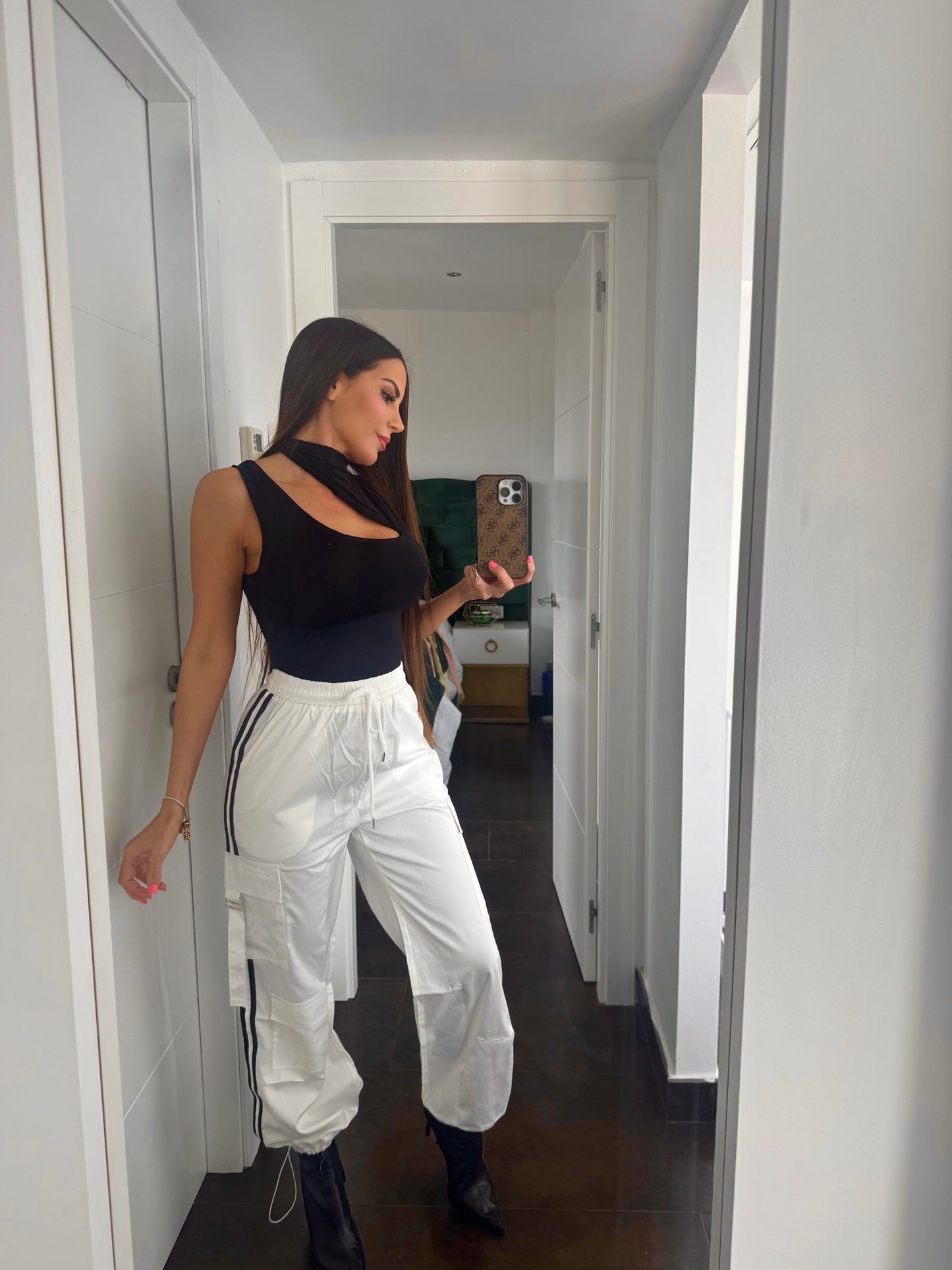 Pantalón cargo blanco