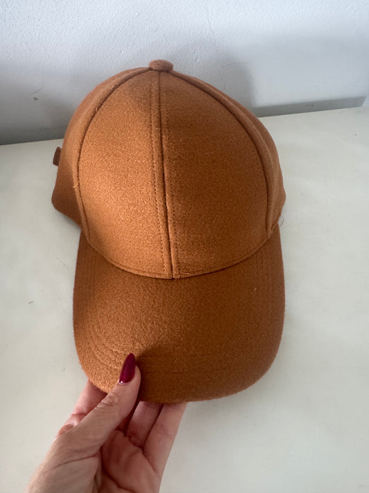 Gorra otoñal camel