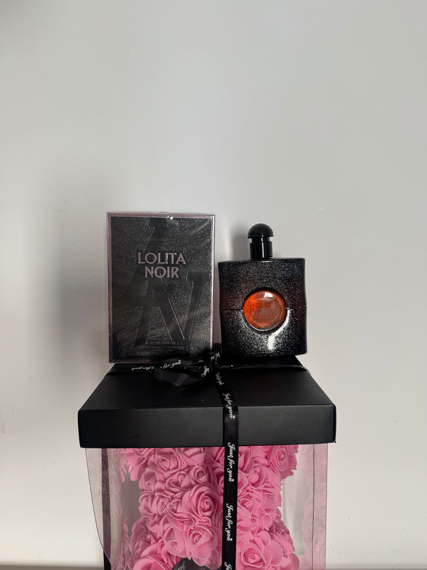 Perfume opium black