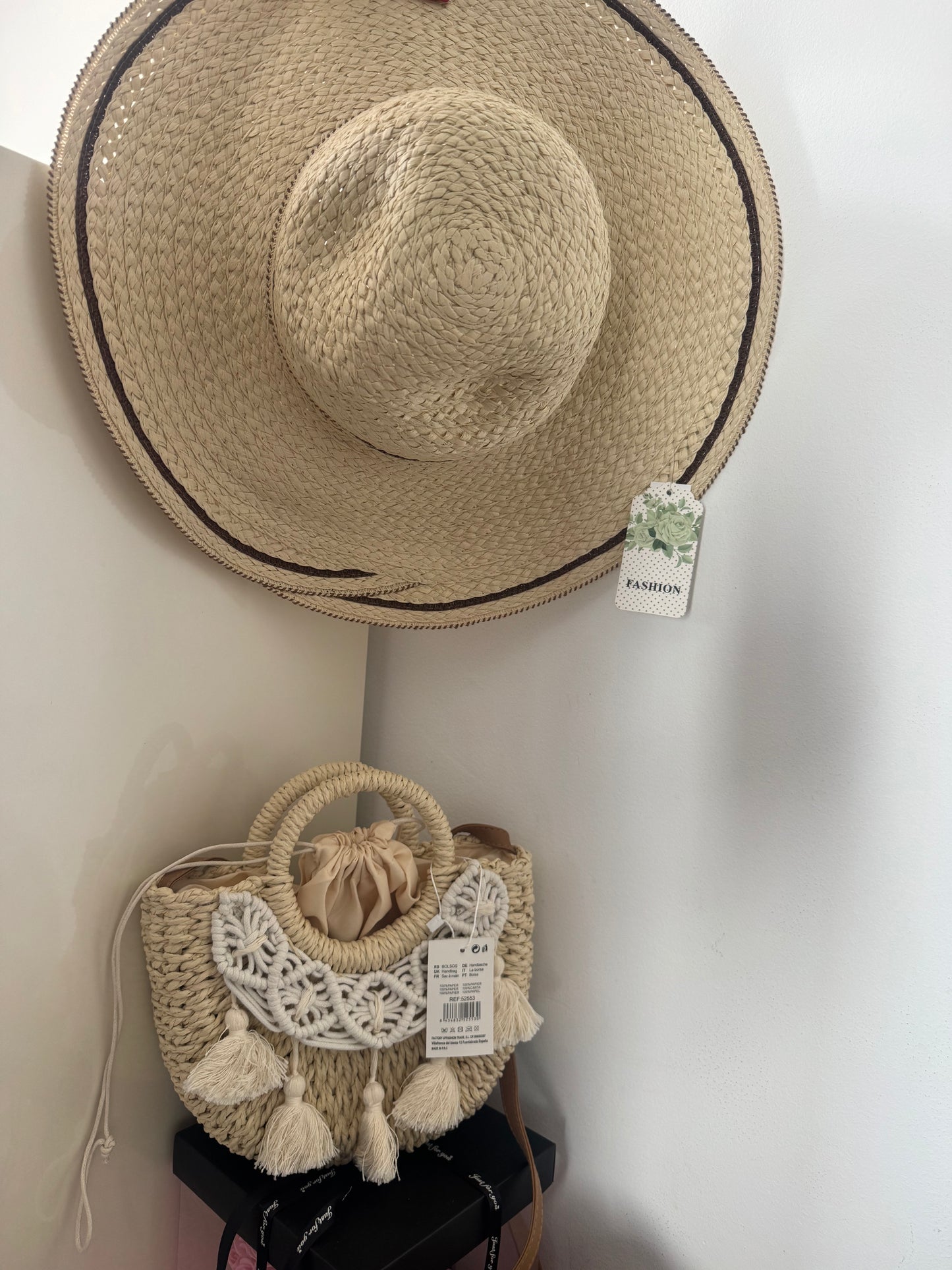 Bolso pompones
