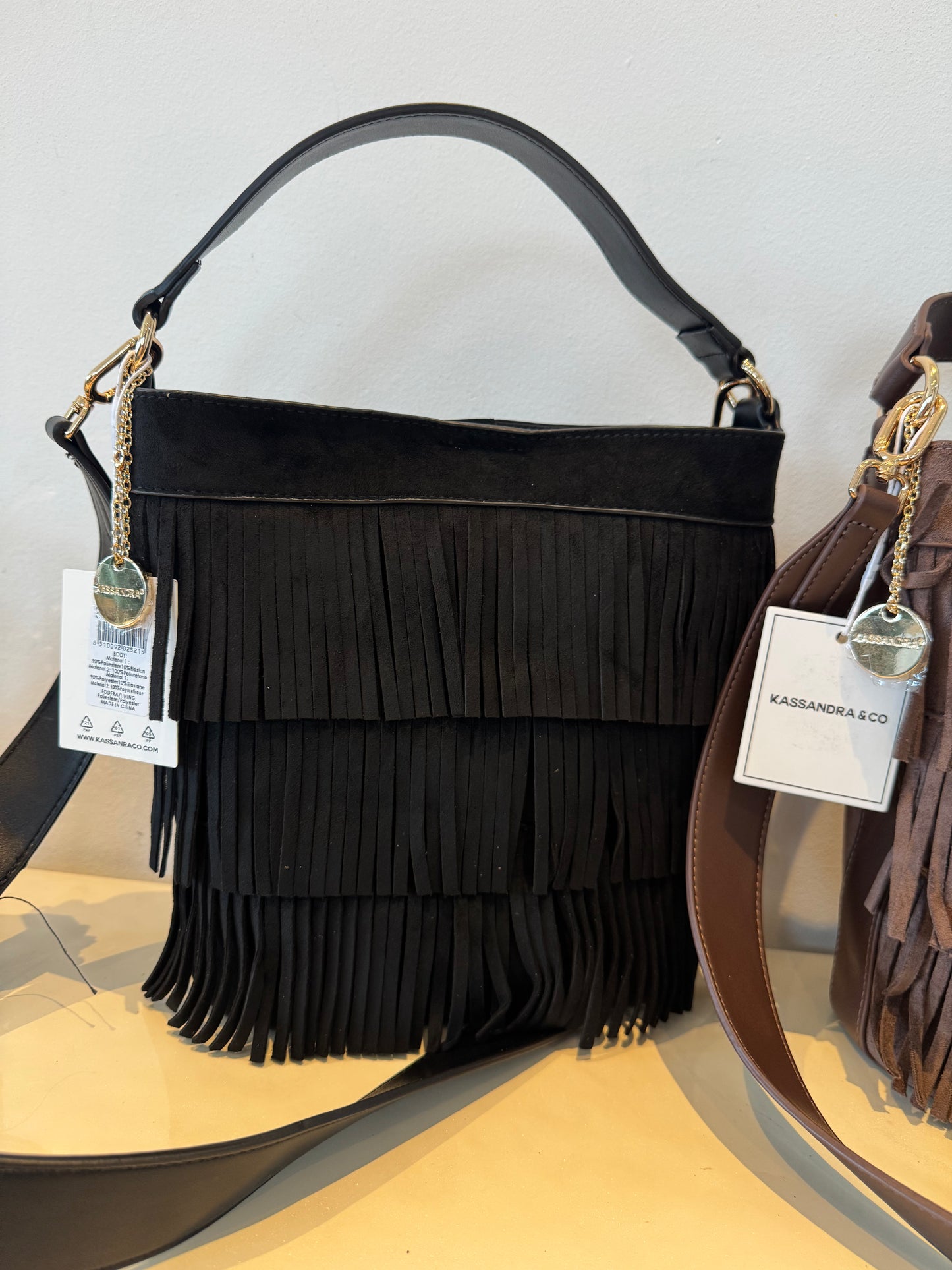 Bolso flecos serraje