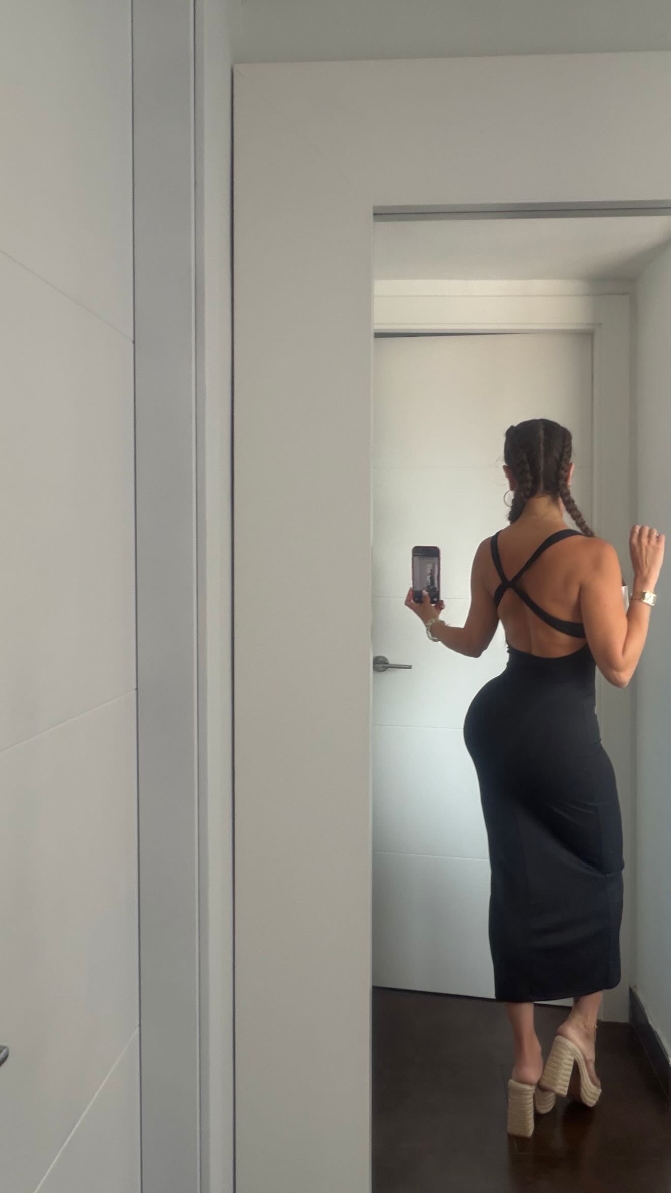 Vestido Midi Negro