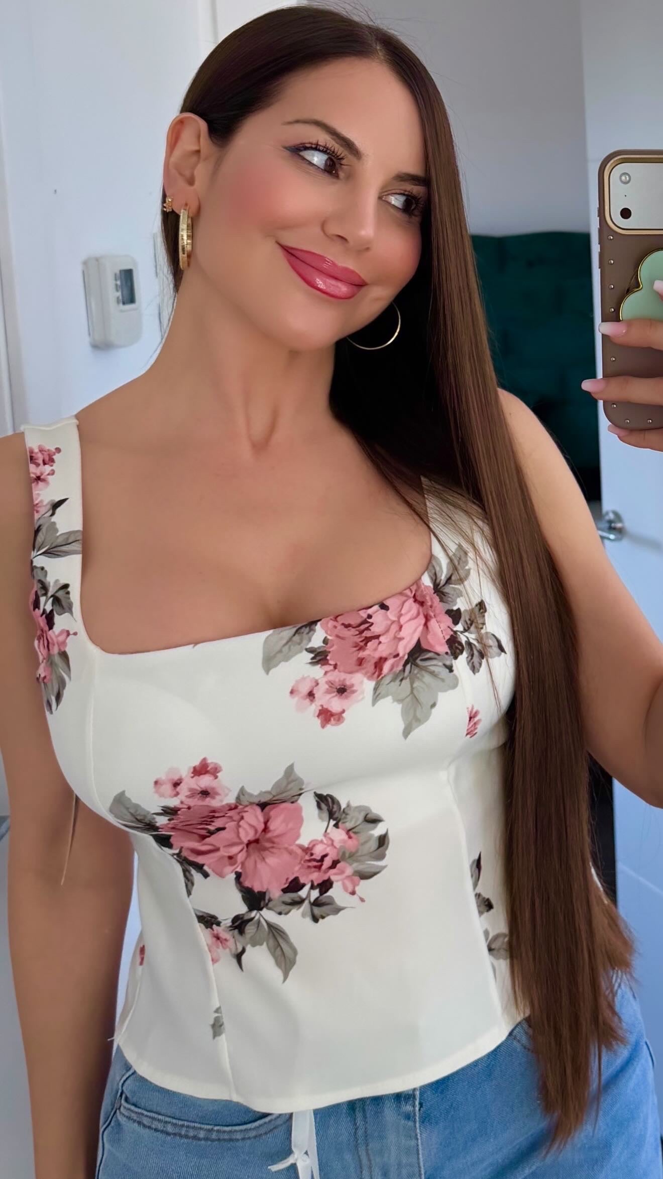 Top floreado