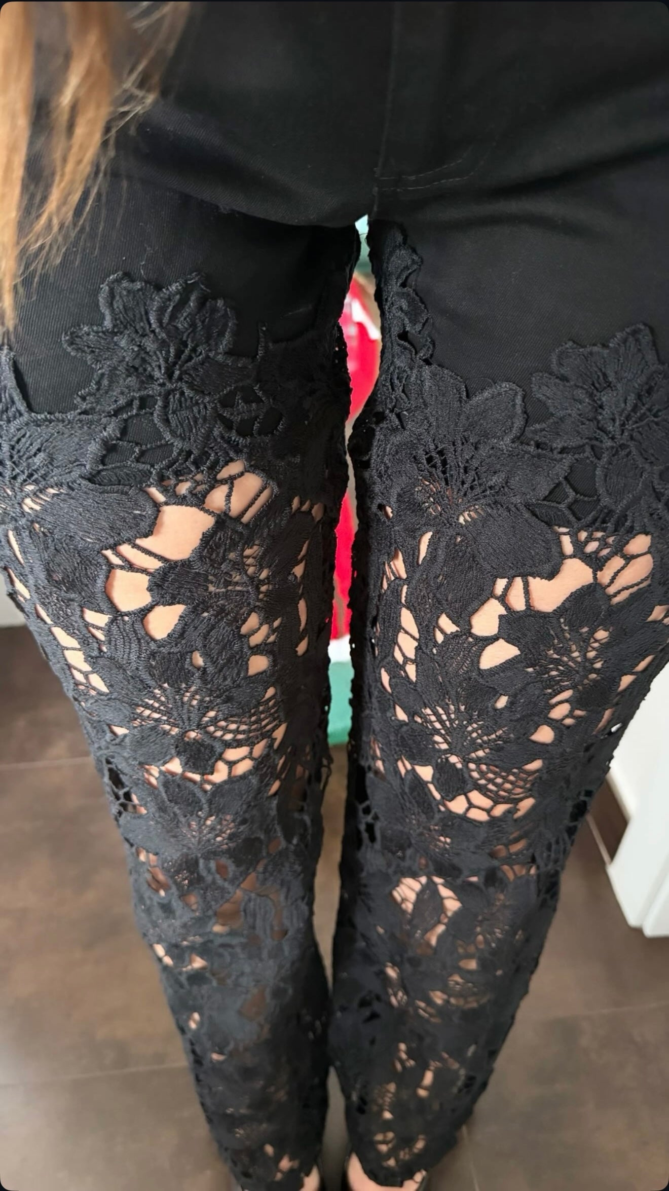 Pantalón tejano bordados