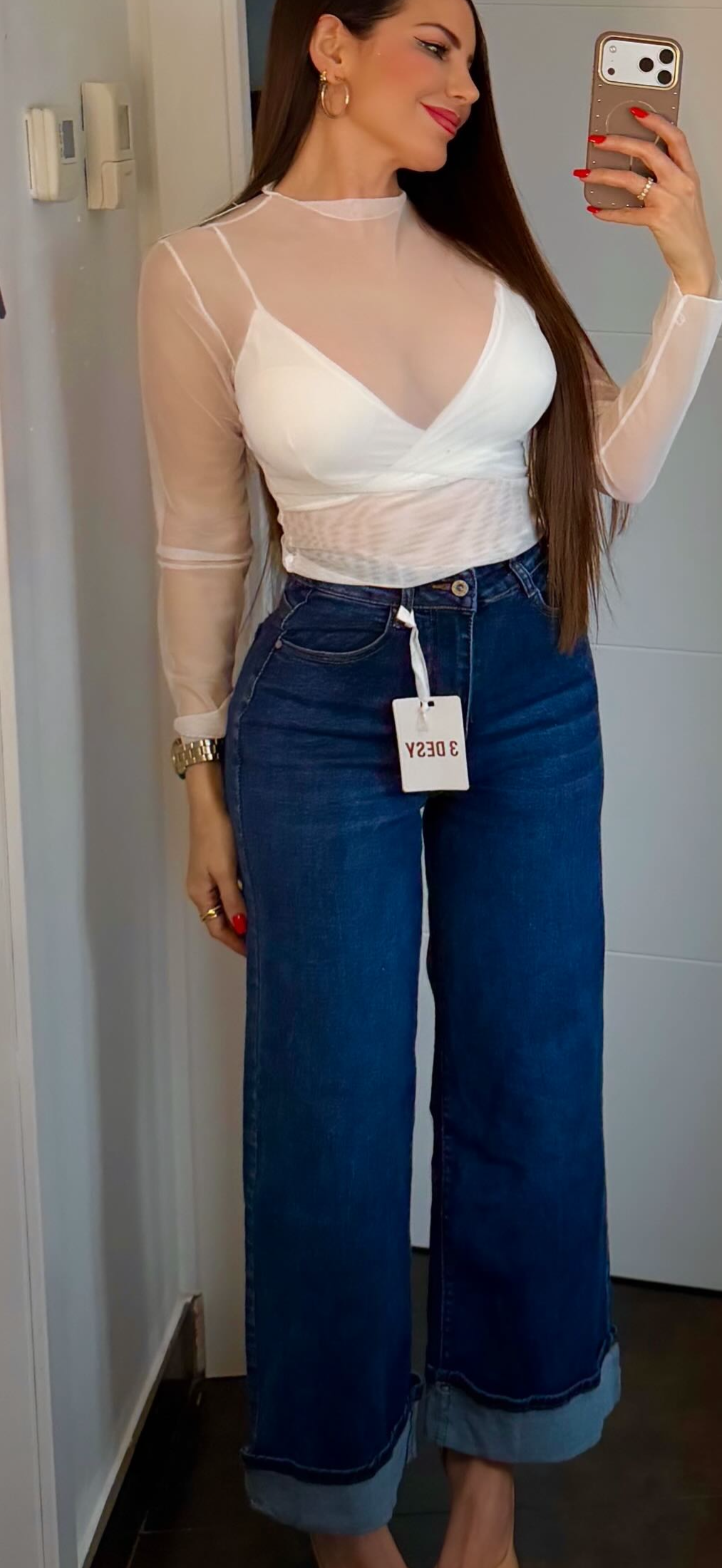 Camiseta blanca sujetador
